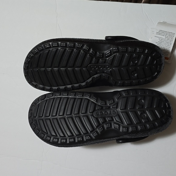 Crocs - Picture 3 of 7